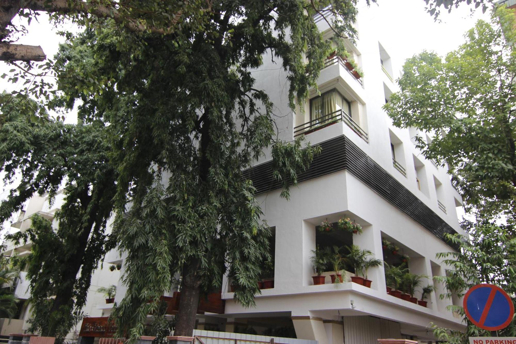 The Grand Tulip Hotel